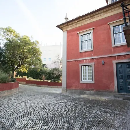 Casa De Santa Teresa Estoril