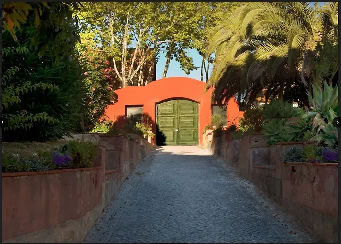 Casa De Santa Teresa 埃斯托利尔
